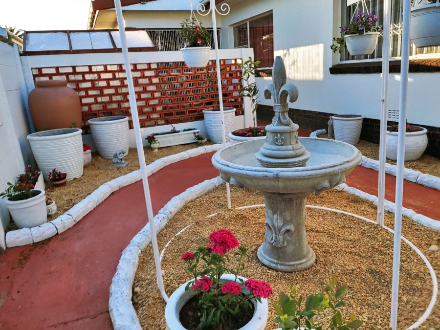 4 Bedroom Property for Sale in Morningside Eastern Cape